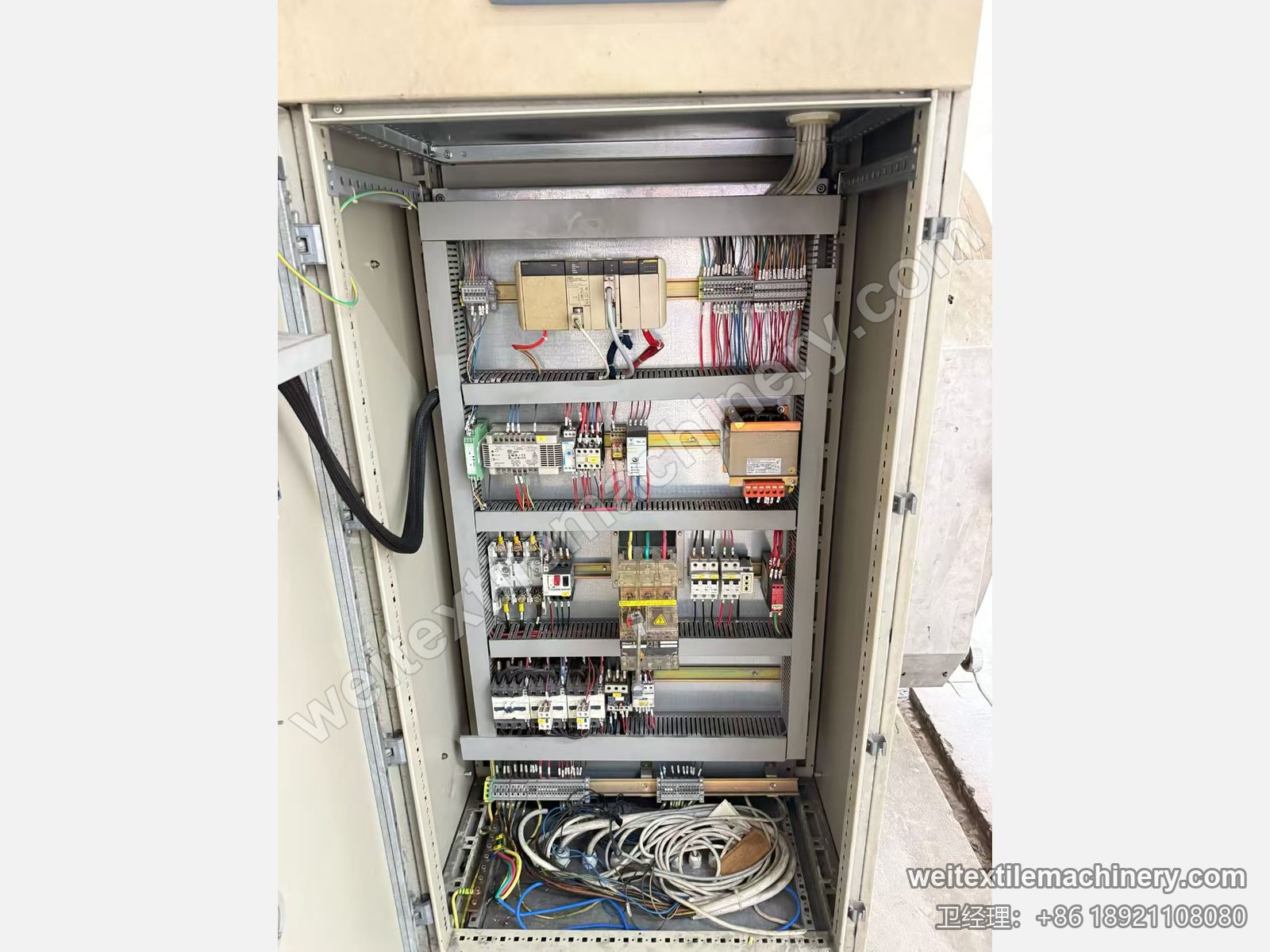二手 Obem VFPV 蒸纱机电控柜内部，PLC、接触器、变压器与端子排