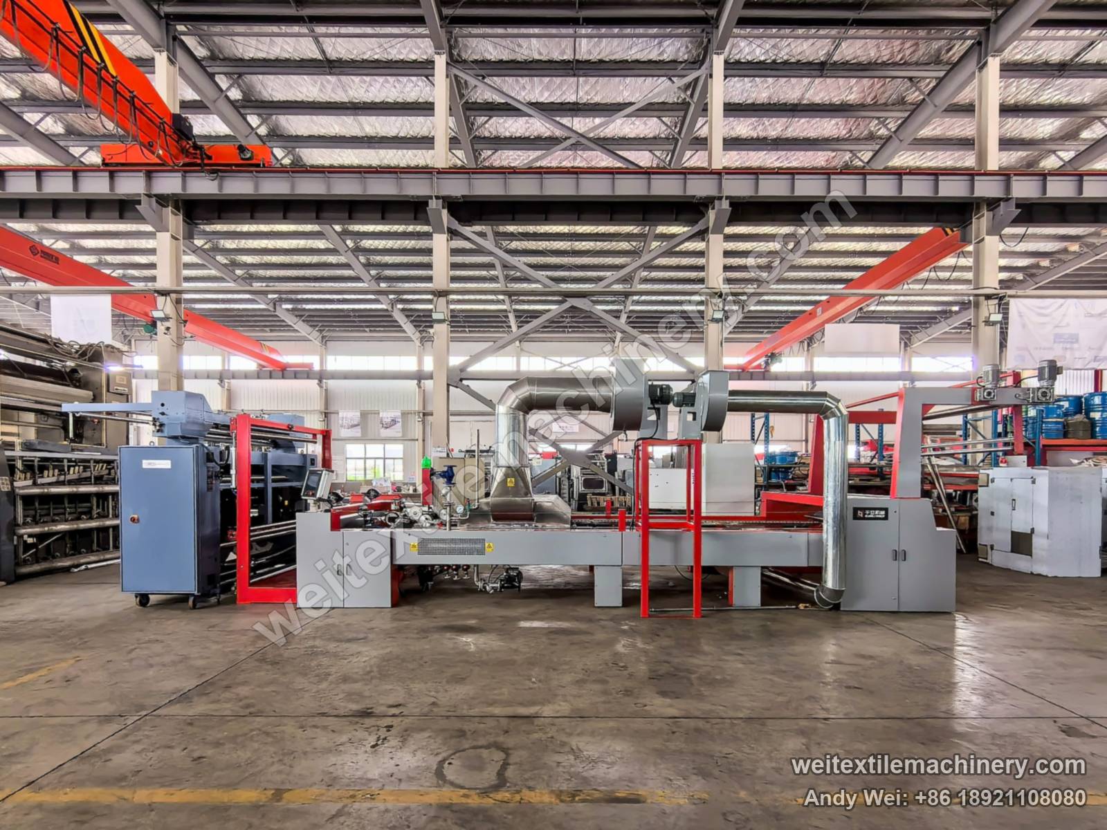 QL WPF-LTYS Pin-Chain Steaming-Shrinking Machine, side view, full length, ducts and fans in the middle