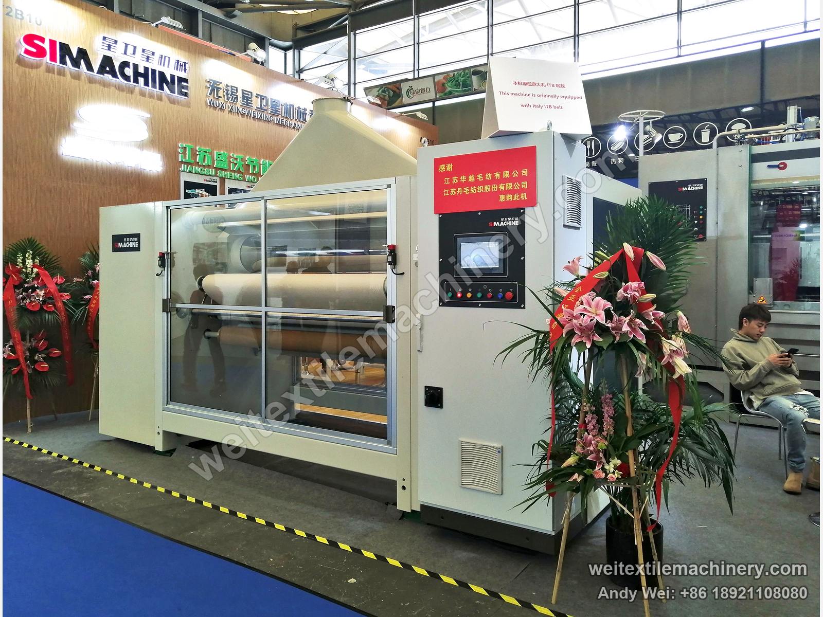 A polishing machine on the 2019 SIMACHINE stand